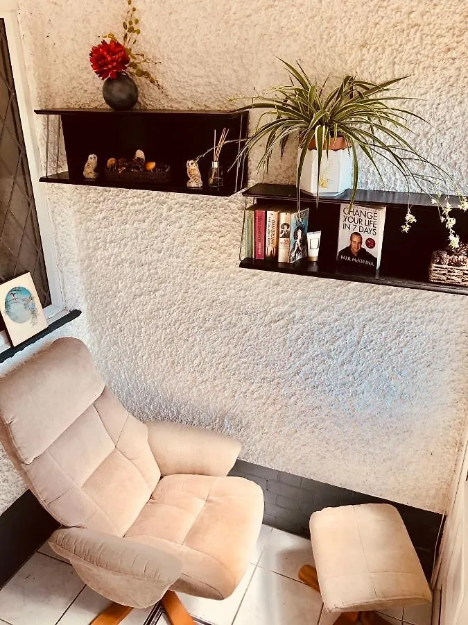 Amazing Quiet Garden House Near London Luton Airport Apartamento Reino Unido