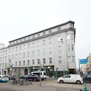Beautiful Restored - Close To Metro - Ii , Viena Austria